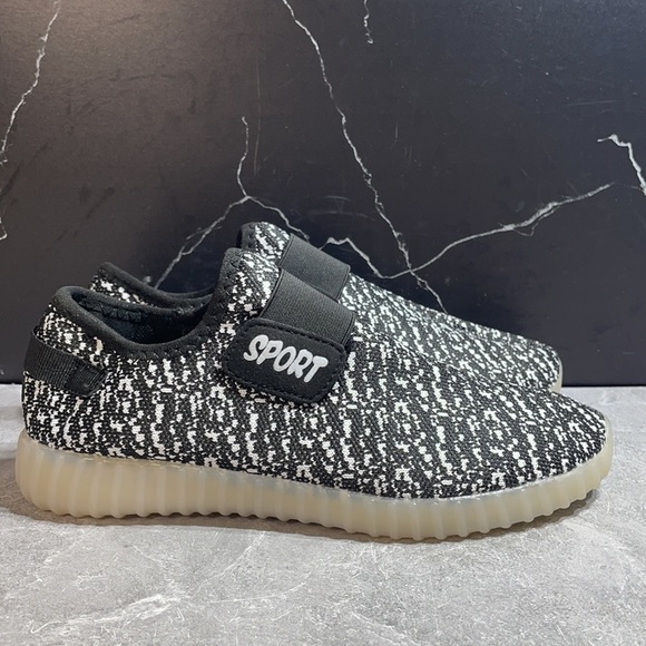 Sport sneaker Black/White Size 5m - Picture 5 of 9